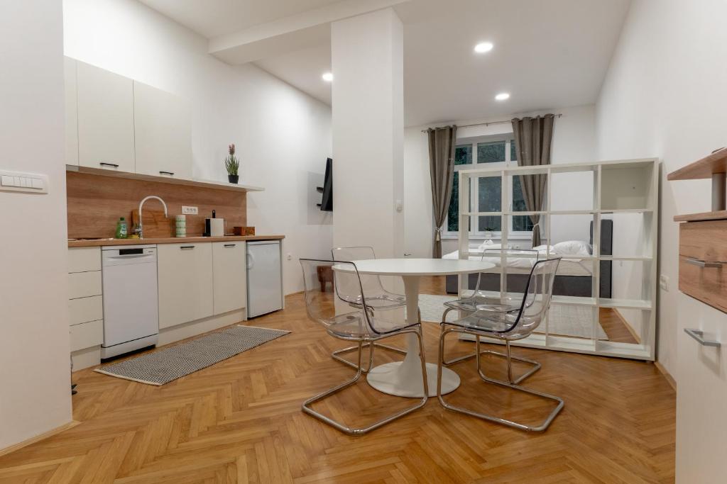 Villa Sofia studios – view 2